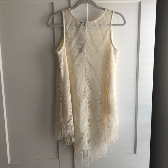 ‼️SOLD‼️ Fringe Bikini Cover Up Shell Top - NWT - Picture 3 of 4